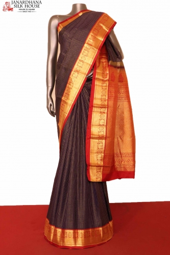 Traditional Zari Checks Kanjeevaram Silk Saree